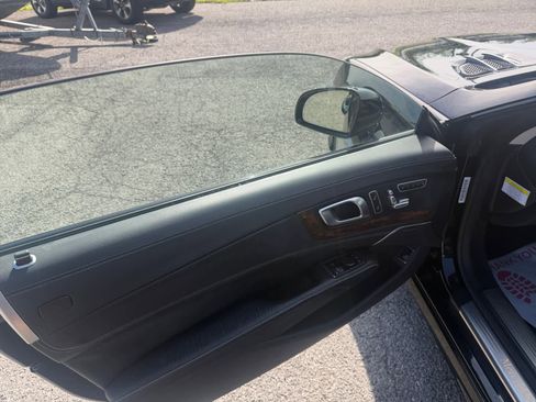 Used 2013 Mercedes-Benz SL 550 image 13