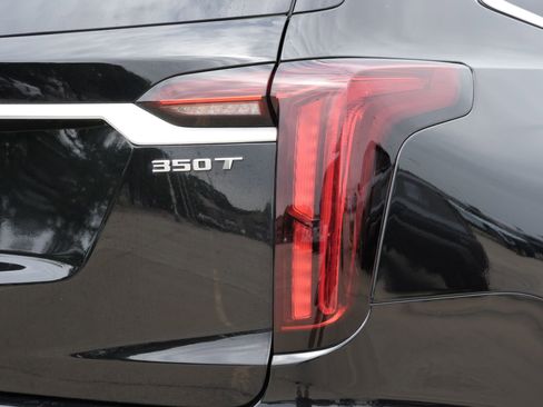 Used 2024 Cadillac XT6 Luxury FWD image 23