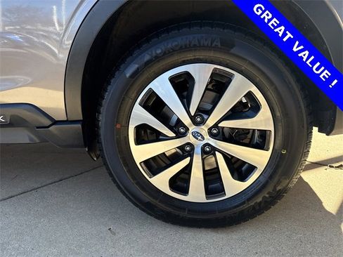 Certified 2021 Subaru Outback Premium image 23