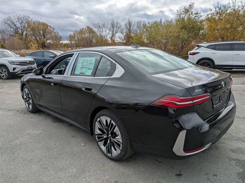 New 2026 BMW 530i xDrive 530i xDrive image 5