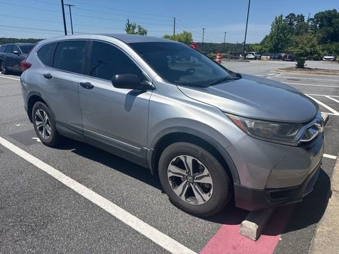 Used 2019 Honda CR-V LX image 3