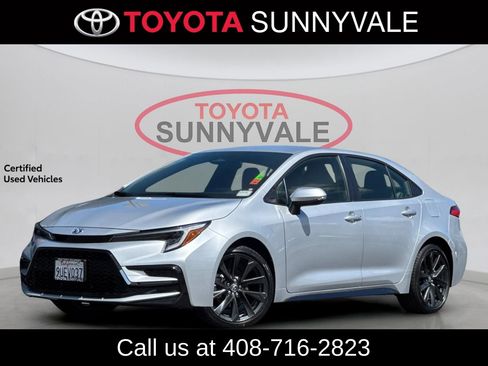 Certified 2025 Toyota Corolla SE w/ Convenience Package FWD image 1