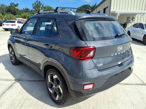 New 2026 Hyundai Venue SEL image 5