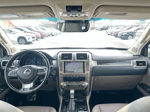 Used 2020 Lexus GX 460 Premium image 20