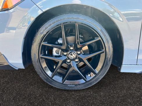 Used 2024 Honda Civic Sport image 14