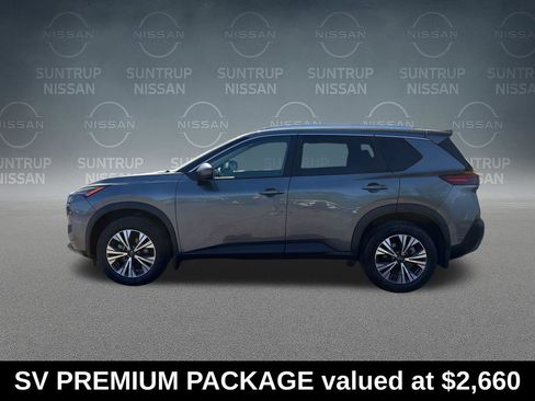 Used 2023 Nissan Rogue SV w/ SV Premium Package AWD/4WD image 2
