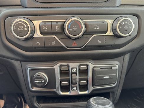 Used 2020 Jeep Gladiator Sport w/ Quick Order Package 24S image 23