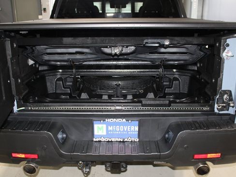 Used 2023 Honda Ridgeline Black Edition image 51