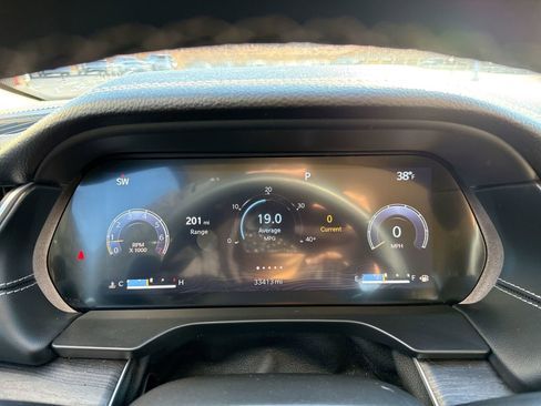 Used 2022 Jeep Grand Cherokee L Limited image 16