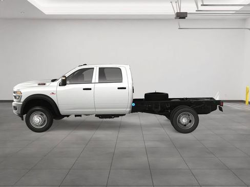 New 2025 RAM 4500 Tradesman image 4
