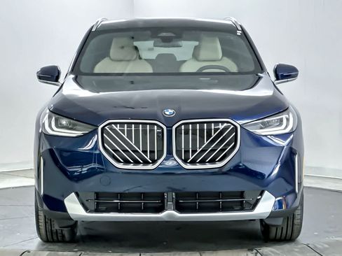 Used 2026 BMW X3 xDrive30i w/ Premium Package AWD/4WD image 10
