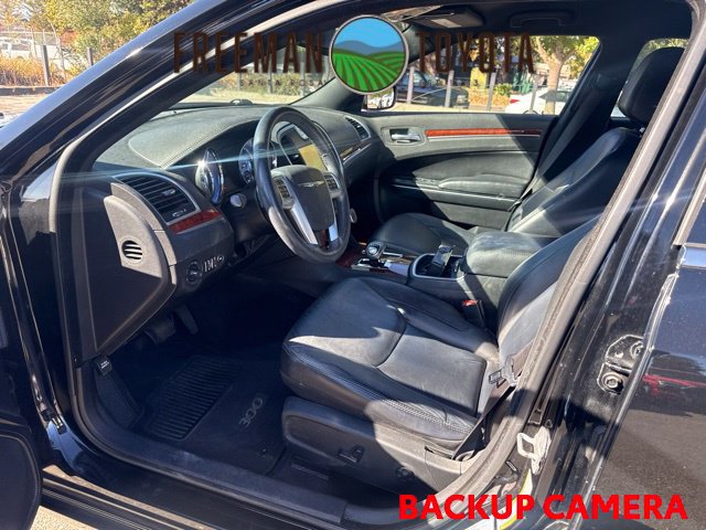 Used 2013 Chrysler 300 w/ Driver Convenience Group RWD image 7