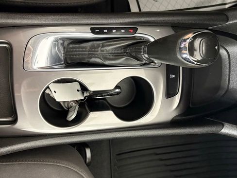 Used 2019 Chevrolet Malibu LS FWD image 27