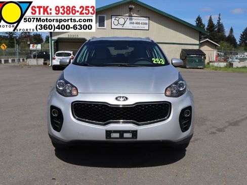 Used 2019 Kia Sportage LX w/ LX Popular Package AWD/4WD image 12
