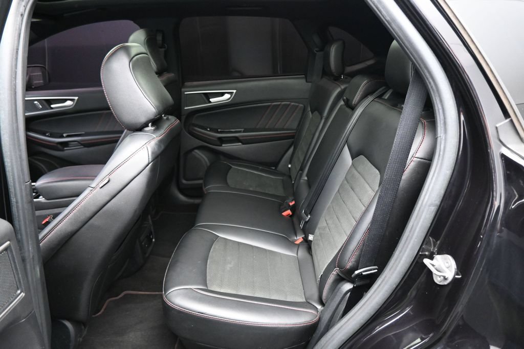 Used 2020 Ford Edge ST-Line FWD image 26