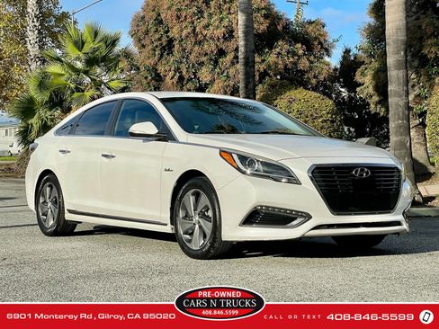 Used 2017 Hyundai Sonata Limited image 31