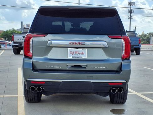 Used 2023 GMC Yukon Denali RWD image 6