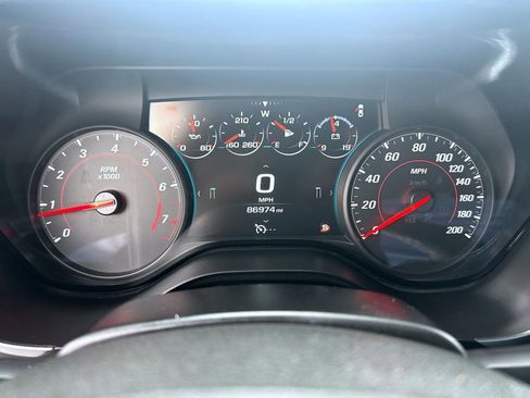 Certified 2018 Chevrolet Camaro SS RWD image 13