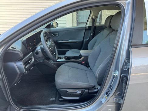 Used 2025 Kia K4 FWD image 22