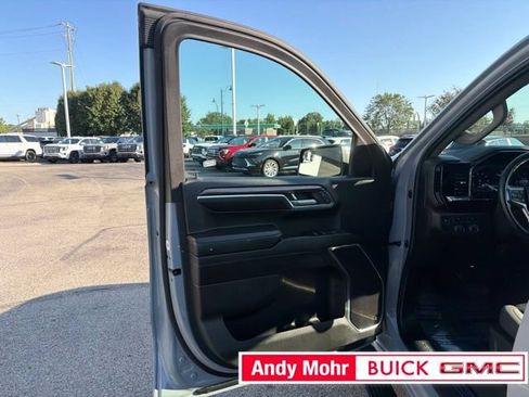 Used 2024 Chevrolet Silverado 1500 LT AWD/4WD image 24