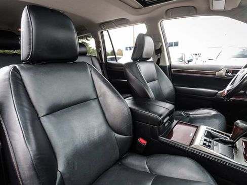 Used 2018 Lexus GX 460 Premium AWD/4WD image 58