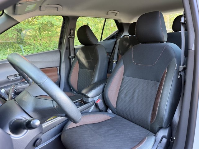 Used 2024 Nissan Kicks SR FWD image 15