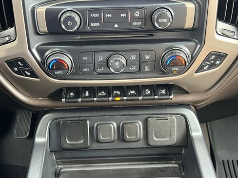 Used 2018 GMC Sierra 1500 Denali image 33