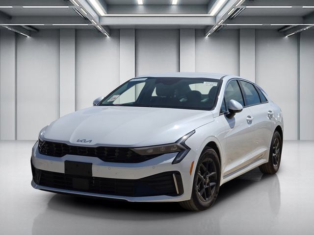 Used 2026 Kia K5 LXS FWD image 3