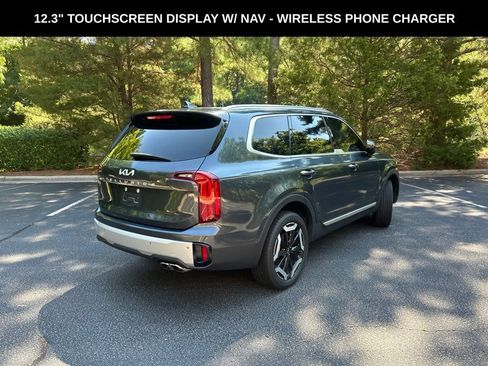 Used 2024 Kia Telluride S FWD image 4