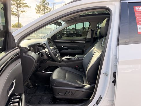 Used 2022 Hyundai Tucson Limited FWD image 14