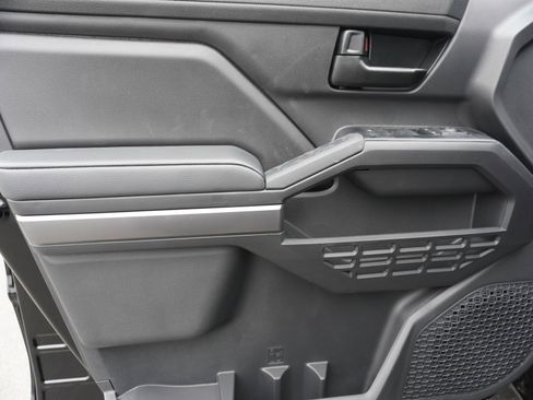 New 2025 Toyota Tacoma SR5 image 18