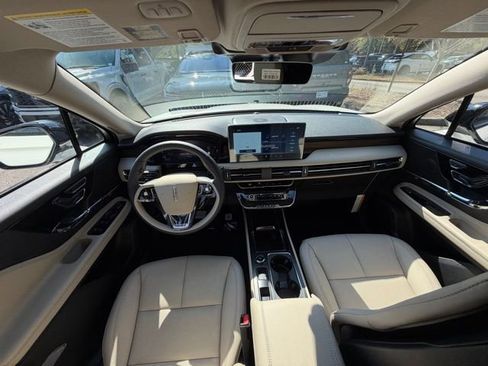 New 2026 Lincoln Corsair Reserve image 10