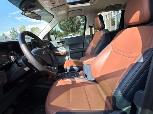 Used 2022 Ford Maverick Lariat w/ Lariat Luxury Package AWD/4WD image 6