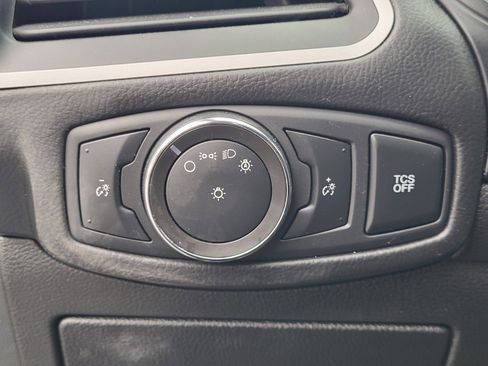 Certified 2022 Ford Edge SE w/ Black Appearance Package image 21