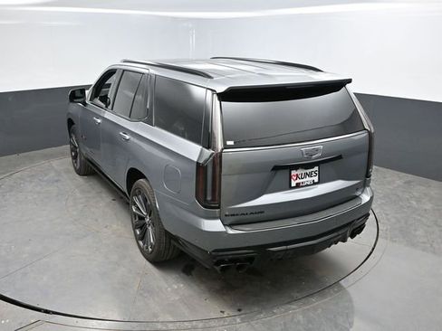 Used 2025 Cadillac Escalade V AWD/4WD image 55