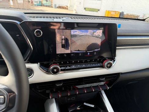 New 2026 GMC Canyon AT4X w/ AT4X AEV Edition image 14