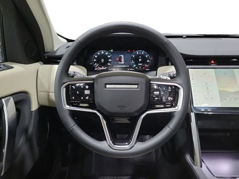 New 2025 Land Rover Discovery Sport S image 24