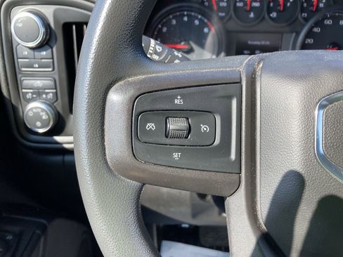 Used 2021 GMC Sierra 2500 4x4 Crew Cab w/ Convenience Package image 28