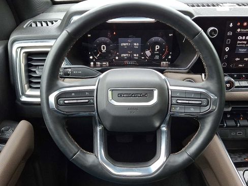 Used 2023 GMC Canyon Denali AWD/4WD image 20