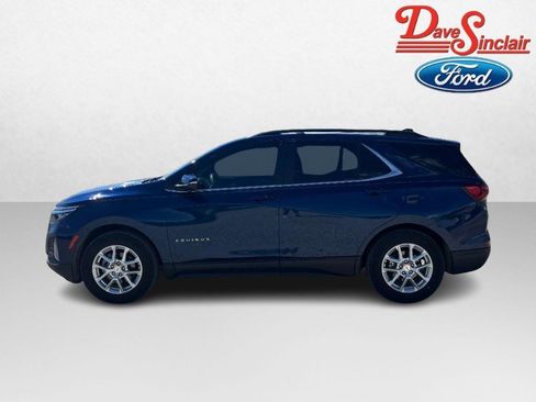 Used 2023 Chevrolet Equinox LT FWD image 10