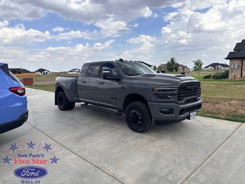 Used 2025 RAM 3500 Laramie AWD/4WD image 1