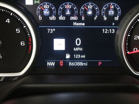 Used 2021 Chevrolet Tahoe Premier RWD image 8