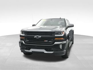 Used 2018 Chevrolet Silverado 1500 LT w/ Texas Edition AWD/4WD video 2