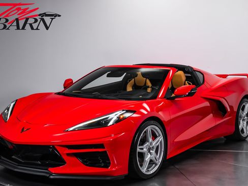 Used 2020 Chevrolet Corvette Stingray Preferred Cpe w/ 2LT Preferred Equipment Group RWD image 1