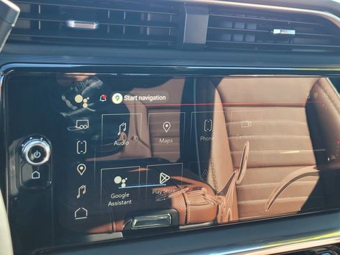 New 2026 GMC Sierra 2500 Denali Ultimate w/ Max Trailering Package image 16