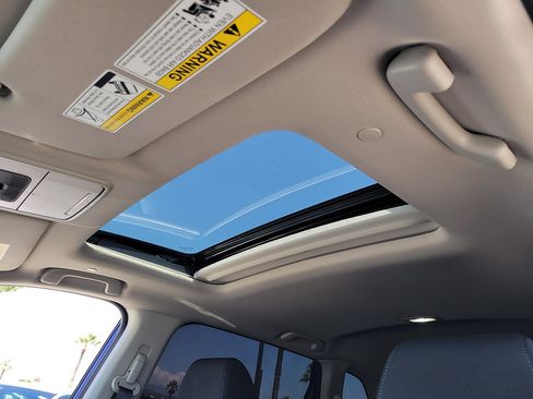 Used 2024 Honda CR-V EX image 33