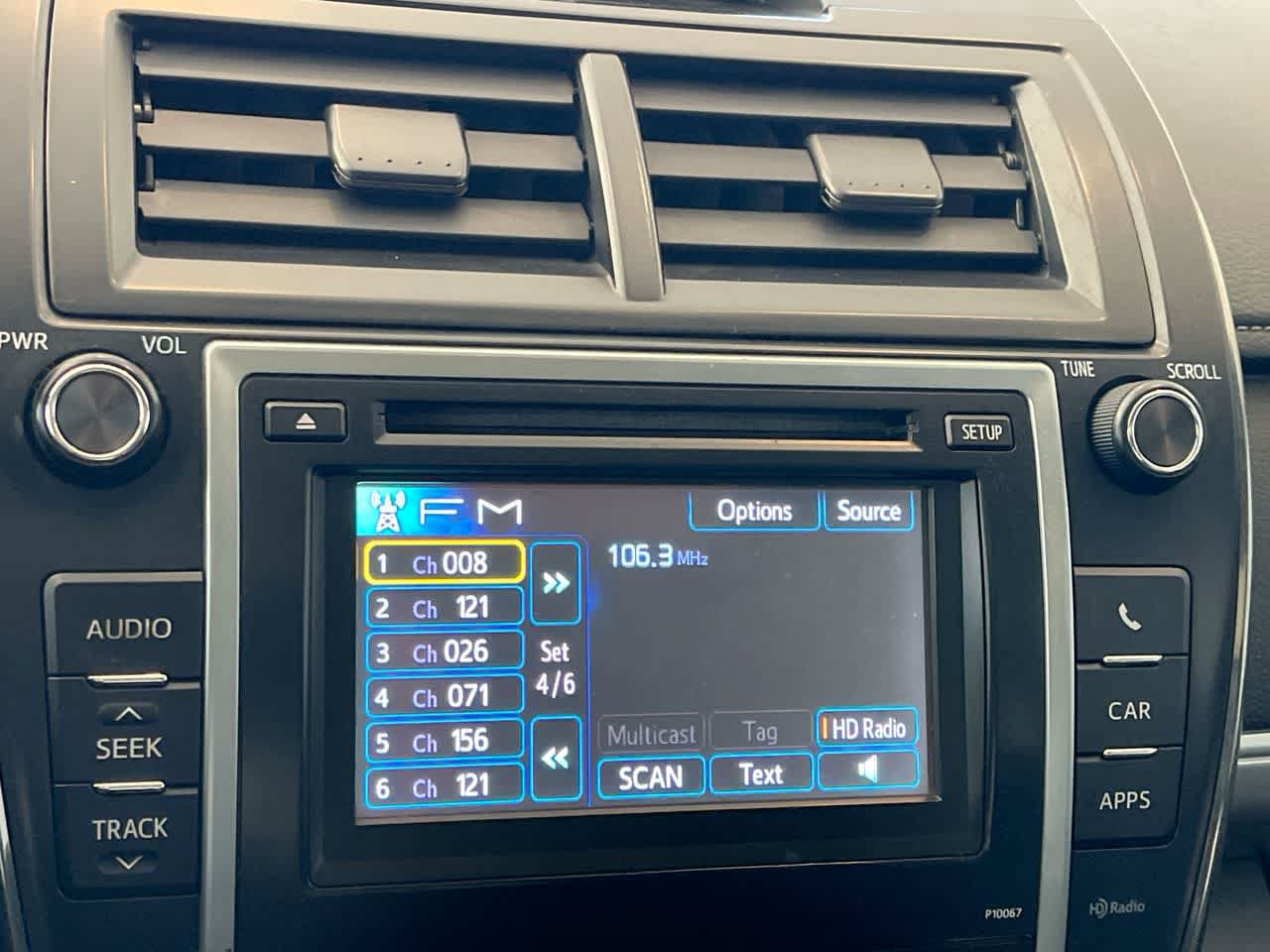 Used 2012 Toyota Camry SE FWD image 16