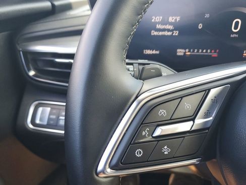 Used 2025 Buick Enclave Sport Touring image 35