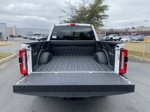 New 2026 Ford F350 Lariat w/ Black Appearance Package image 9