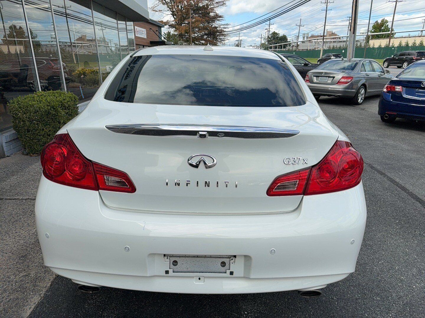 Used 2013 INFINITI G37 x Sedan w/ Premium Pkg AWD/4WD image 27